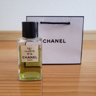 シャネル(CHANEL)のCHANEL★シャネル★No19★オードゥトワレット(ユニセックス)