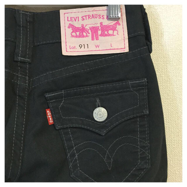 Levi's(リーバイス)のLevi's ストレートジーンズ レディースのパンツ(デニム/ジーンズ)の商品写真