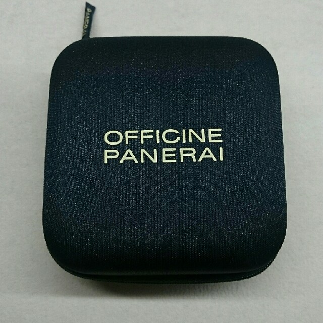 OFFICINE PANERAI(オフィチーネパネライ)の【非売品】パネライ トラベルケース   メンズの時計(その他)の商品写真