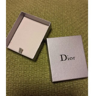 ディオール(Dior)のパティ様専用☆【Dior】ネックレスケース☆(ネックレス)