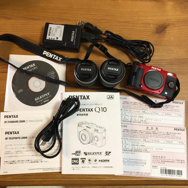 PENTAX(ペンタックス)のPENTAX ミラーレスデジタル一眼カメラ ダブルズームキット Q10 最終 スマホ/家電/カメラのカメラ(ミラーレス一眼)の商品写真