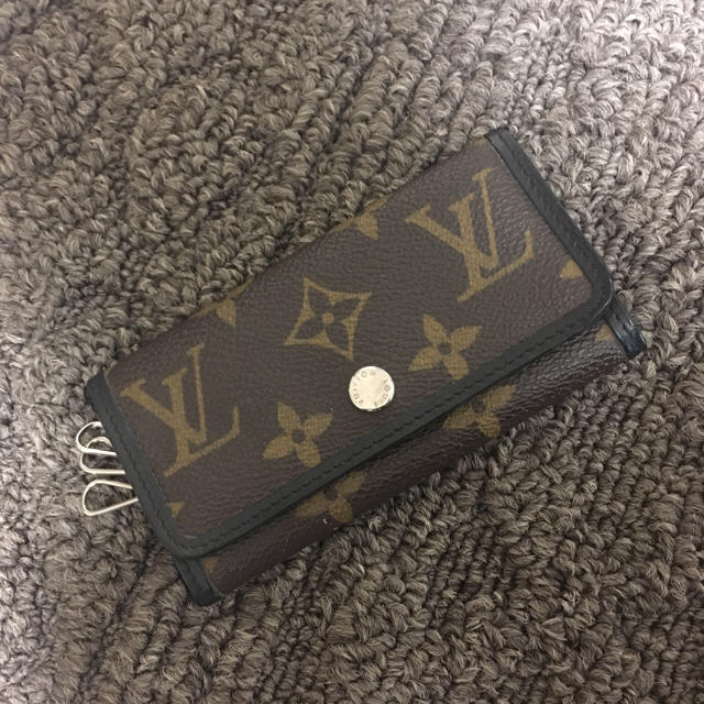 LOUIS VUITTON♡キーケース