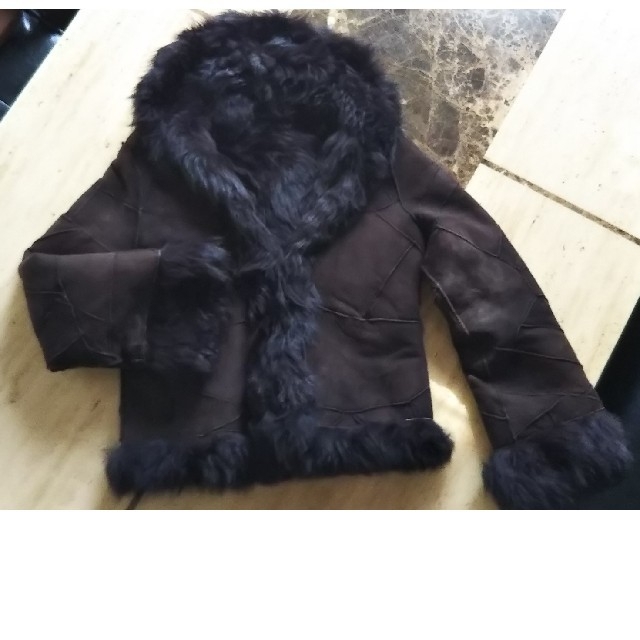 専用です🎵未使用リアルムートン フードコート レディースのジャケット/アウター(毛皮/ファーコート)の商品写真