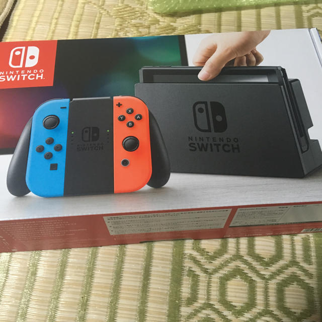 新品 Nintendo switch 本体 ネオンカラー