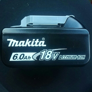 マキタ(Makita)の新品未使用品　makita マキタ　BL1860B 残量ゲージ付(その他)