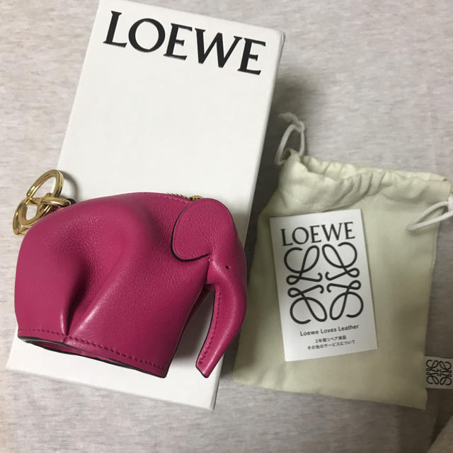 ロエベ エレファント チャーム プレゼントを選ぼう! dtwg.co.uk-日本