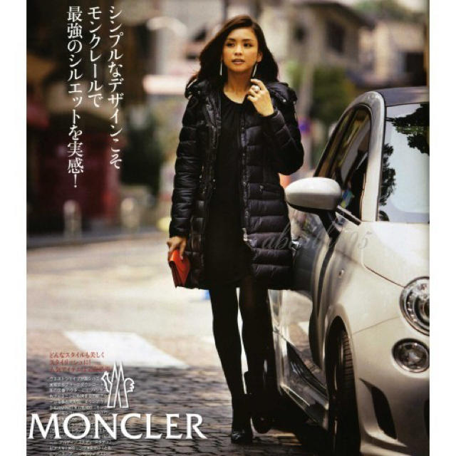 MONCLER(モンクレール)の2回着用100％正規極美品17AWモンクレールロングダウンコートエルミンヌ黒00 レディースのジャケット/アウター(ダウンコート)の商品写真