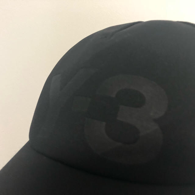 Y-3(ワイスリー)のy3 ロゴキャップ メンズの帽子(キャップ)の商品写真
