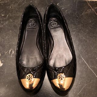 トリーバーチ(Tory Burch)の年内価格♡TORY BURCH エナメルフラットシューズ(バレエシューズ)