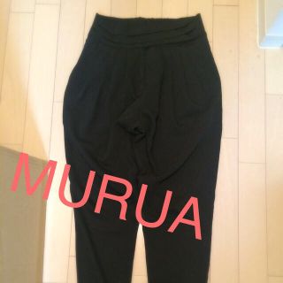 ムルーア(MURUA)のMURUA テーパードパンツ👖(カジュアルパンツ)