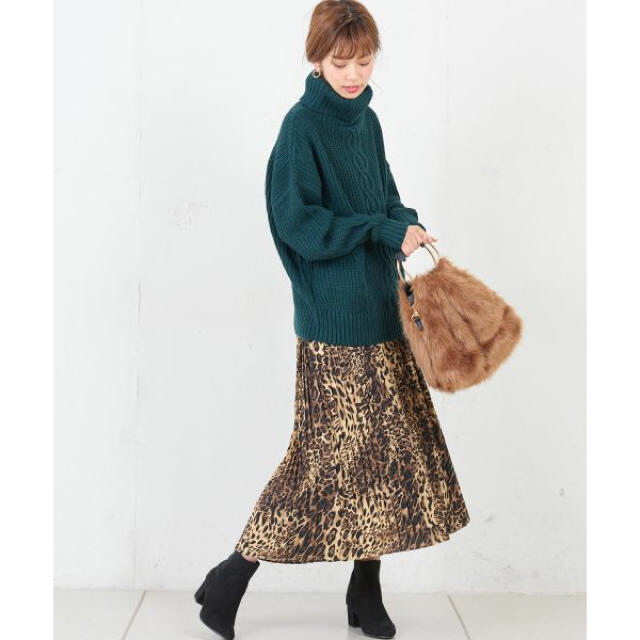 natural couture(ナチュラルクチュール)の今季♡タグ付♡いろいろ柄プリーツスカート レディースのスカート(ロングスカート)の商品写真