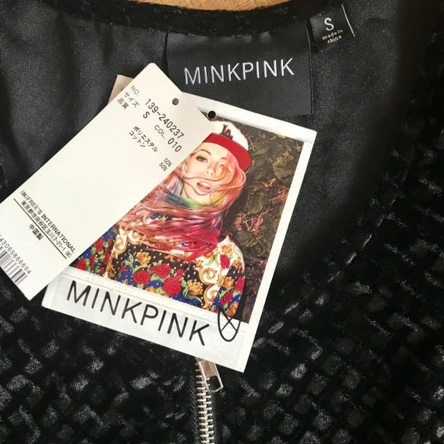 MINKPINK(ミンクピンク)のMINK PINK ベロアワンピース レディースのワンピース(ミニワンピース)の商品写真