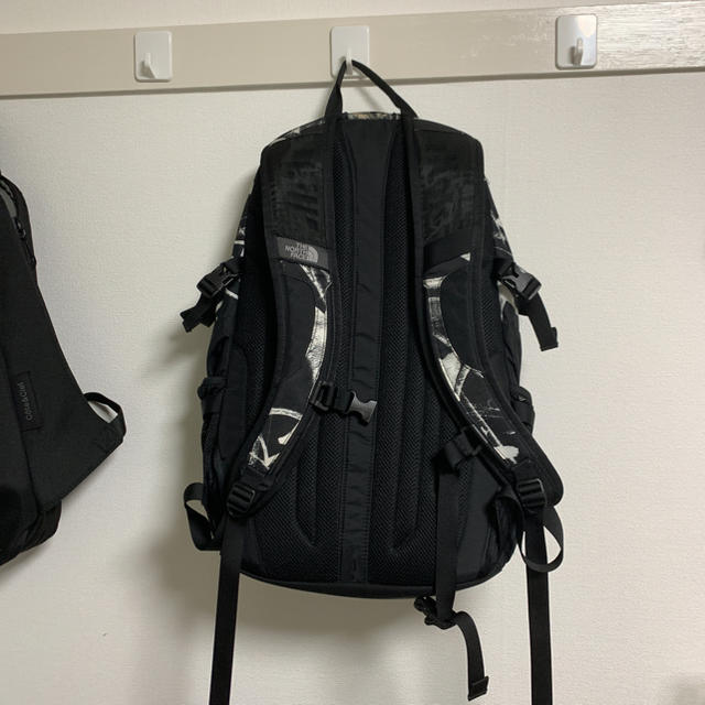 THE NORTH FACE(ザノースフェイス)のTHE NORTH FACE ホットショット  hotshot 26L メンズのバッグ(バッグパック/リュック)の商品写真