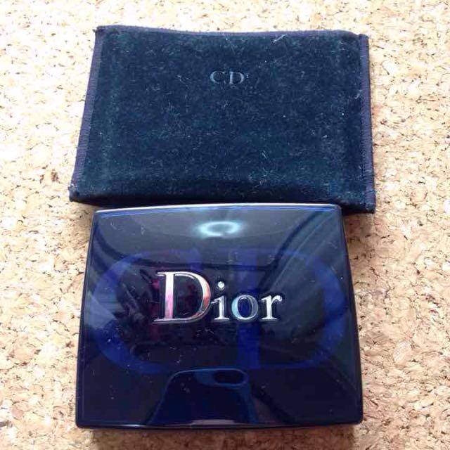 Christian Dior(クリスチャンディオール)のDior サンククルール★609 コスメ/美容のベースメイク/化粧品(その他)の商品写真