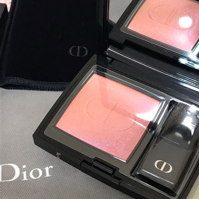 dior チーク 601 ホログラム