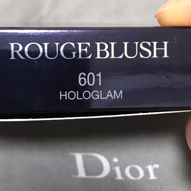 dior チーク 601 ホログラム