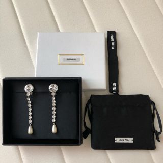 ミュウミュウ MIUMIU イヤリング
 クリスタル/合金 シルバー×クリアオレンジ レディース 送料無料 r9352f