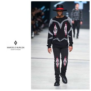 マルセロブロン(MARCELO BURLON)の【セール‼️】Marcelo Burlon　NEQUEN SWEATER ニット(ニット/セーター)