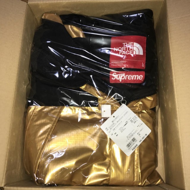 Supreme The North Face Gold