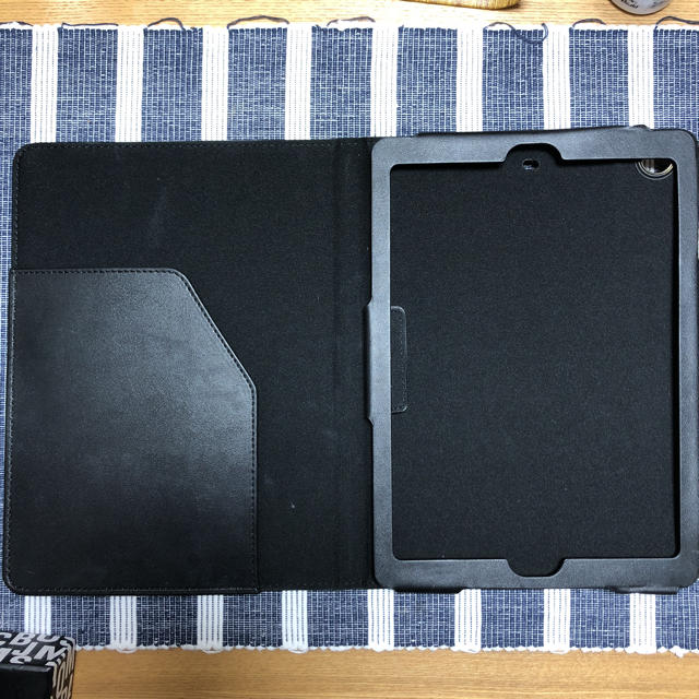 MARC BY MARC JACOBS(マークバイマークジェイコブス)のMARC BY MARCJACOBS iPadAir ケース カバー スマホ/家電/カメラのスマホアクセサリー(iPadケース)の商品写真