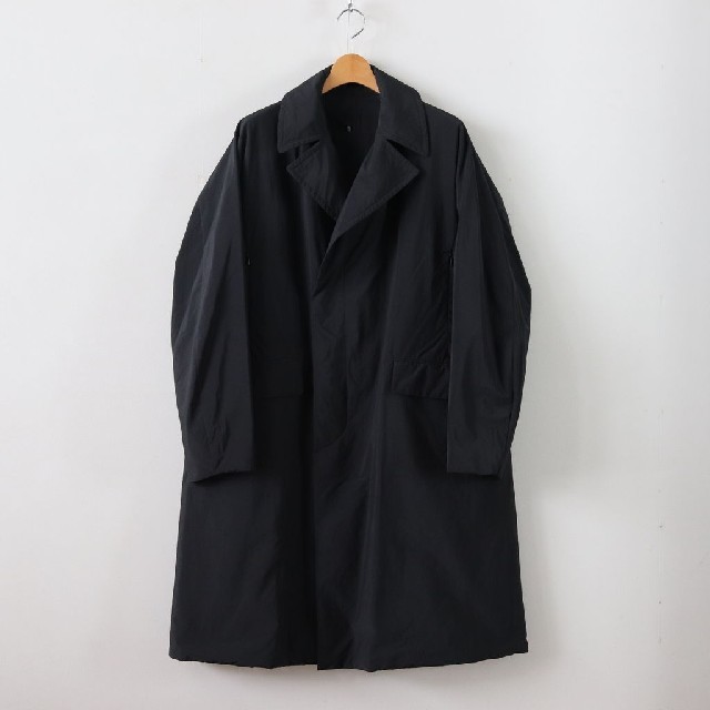 COMOLI(コモリ)の18AW 新品 テアトラ デバイスコート DP 黒 サイズ3 48 メンズのジャケット/アウター(ステンカラーコート)の商品写真