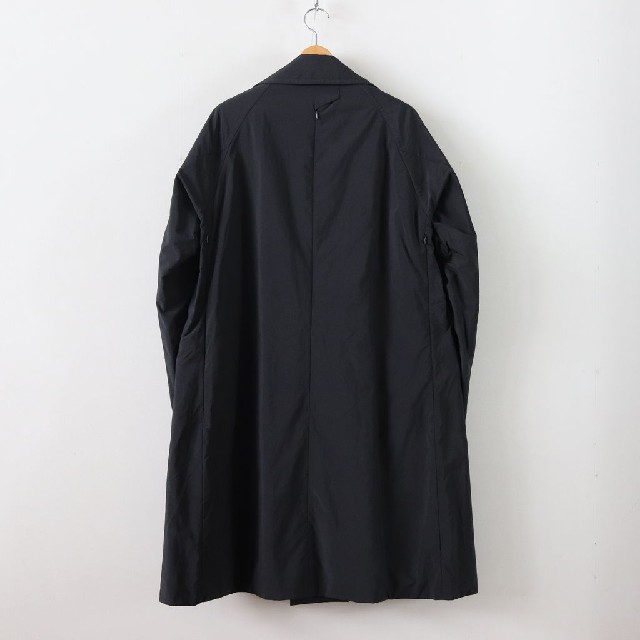 COMOLI(コモリ)の18AW 新品 テアトラ デバイスコート DP 黒 サイズ3 48 メンズのジャケット/アウター(ステンカラーコート)の商品写真