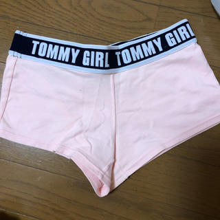 トミーヒルフィガー(TOMMY HILFIGER)のtommy girl パンツ(ショーツ)