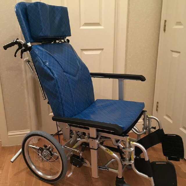 【日本製】 ティルト&リクライニング車椅子 カワムラサイクル 【時間指定不可】 -www.reviewcentralme.com