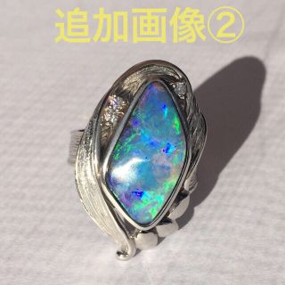 追加画像② 日光下での写真  オパール×プラチナ リング 重量16.5g！(リング(指輪))