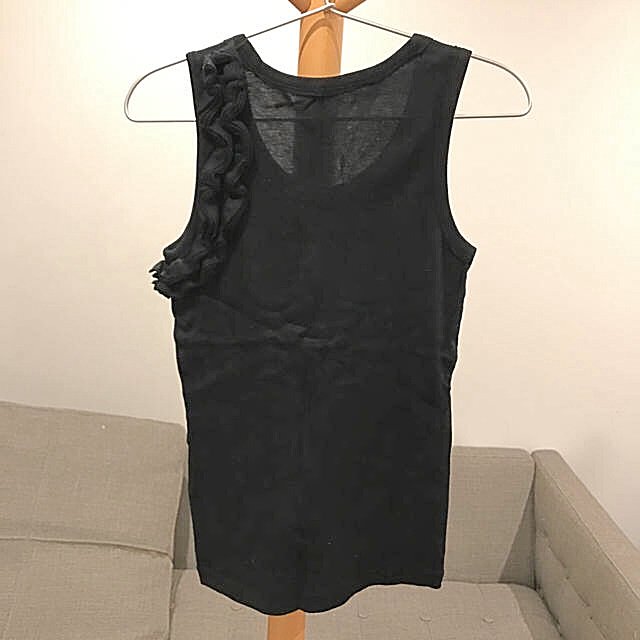 Yohji Yamamoto(ヨウジヤマモト)のヨウジヤマモトのフリル付きタンクトップ レディースのトップス(タンクトップ)の商品写真