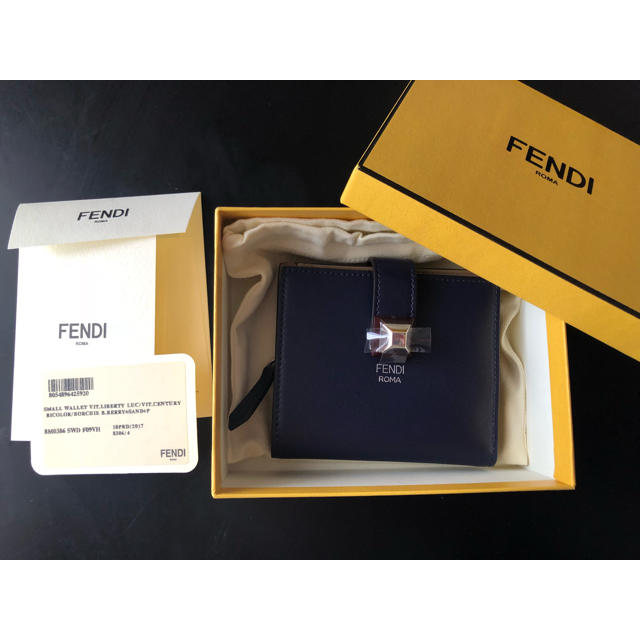 新品未使用◆FENDI / フェンディ二つ折り財布