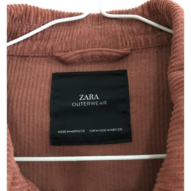 ZARA(ザラ)のZARA コーデュロイジャケット レディースのジャケット/アウター(ミリタリージャケット)の商品写真