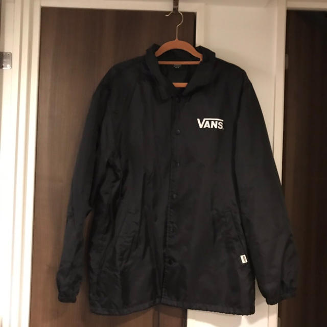 VANS(ヴァンズ)のVANS JACKET メンズのジャケット/アウター(ナイロンジャケット)の商品写真