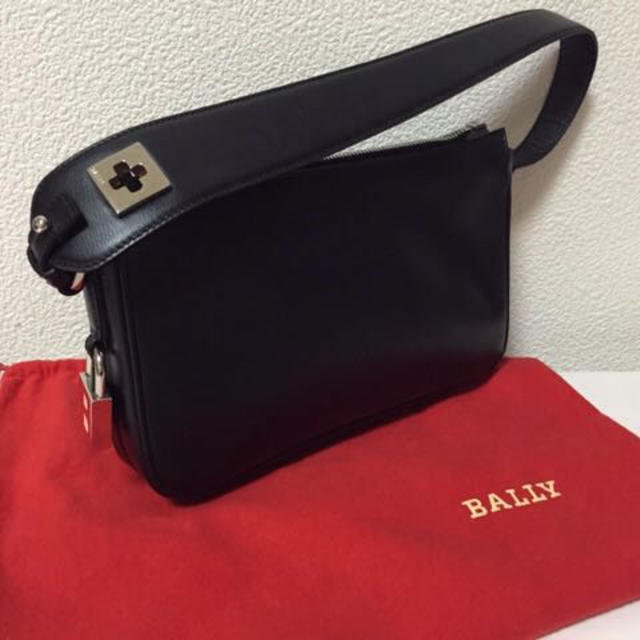 Bally(バリー)のバリー レザーショルダー・美品 レディースのバッグ(ショルダーバッグ)の商品写真