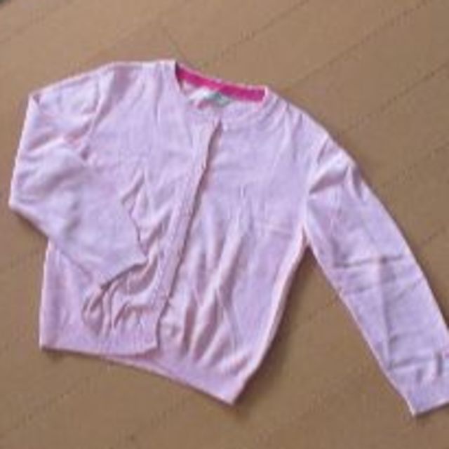 OshKosh(オシュコシュ)の桜色♪【OshKosh】ピンクカーデ　140 キッズ/ベビー/マタニティのキッズ服女の子用(90cm~)(カーディガン)の商品写真