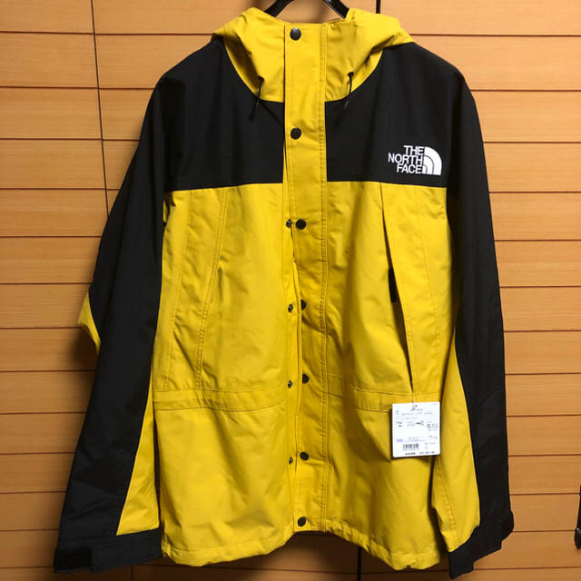 THE NORTH FACE MOUNTAIN LIGHT XL YELLOW