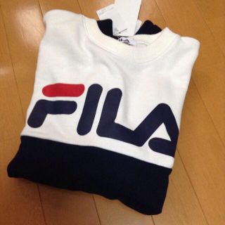 フィラ(FILA)のフィラ トレーナー 新品未使用(パーカー)