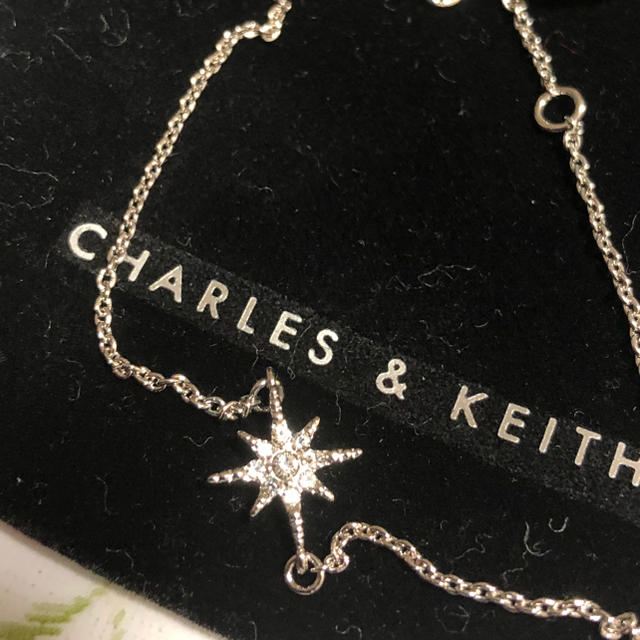 Charles and Keith(チャールズアンドキース)のブレスレット レディースのアクセサリー(ブレスレット/バングル)の商品写真