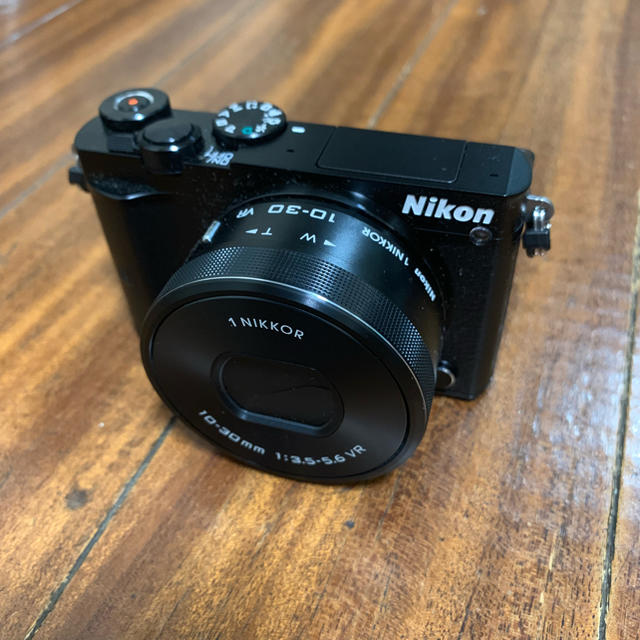 【NIKON 1】J5 ミラーレスカメラ