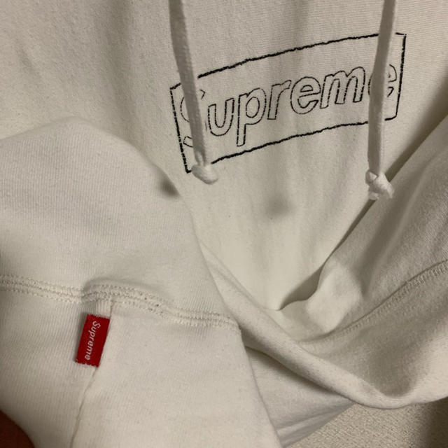 新品Supreme KAWS 白Sサイズ