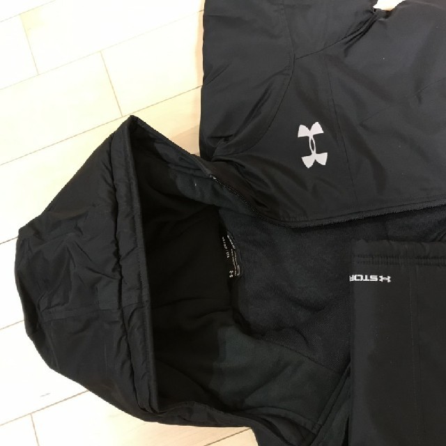 UNDER ARMOUR(アンダーアーマー)の本日限定価格！新品☆アンダーアーマー　ベンチコート　YXL ジュニア　160 キッズ/ベビー/マタニティのキッズ服男の子用(90cm~)(コート)の商品写真