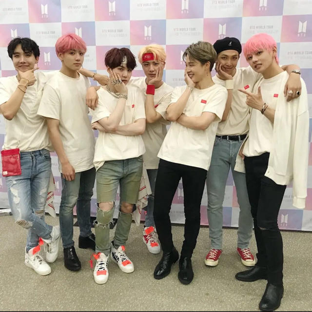 全メンバー着用❣️早い者勝ち❣️BTS イルコングッズ Tシャツ アイボリー