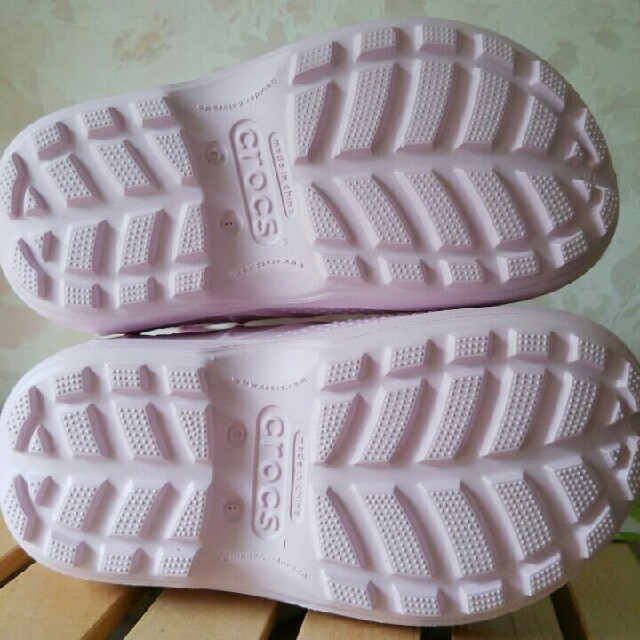 crocs(クロックス)のレインブーツ キッズ/ベビー/マタニティのキッズ靴/シューズ(15cm~)(長靴/レインシューズ)の商品写真
