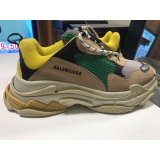 バレンシアガ(Balenciaga)の美品 BALENCIAGA tripleS 45(スニーカー)