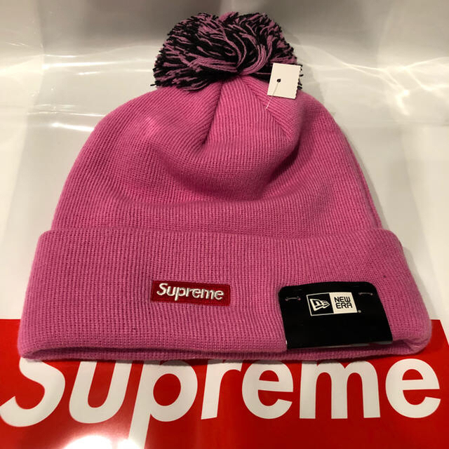 Supreme(シュプリーム)のSupreme New Era Snake Script Beanie メンズの帽子(ニット帽/ビーニー)の商品写真