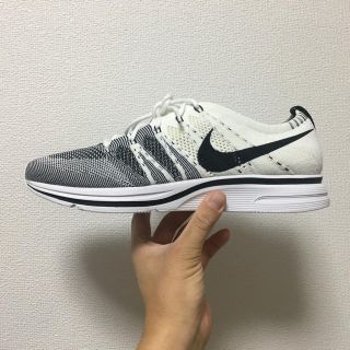 ナイキ(NIKE)のNIKE FLYKNIT TRAINER(スニーカー)