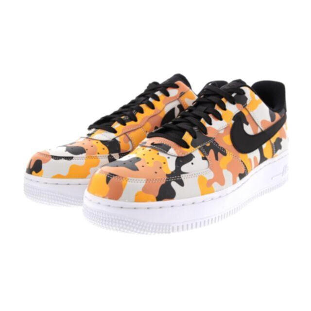 NIKE(ナイキ)のSupreme NIKE AIR FORCE 1 '07 CAMO PACK メンズの靴/シューズ(スニーカー)の商品写真