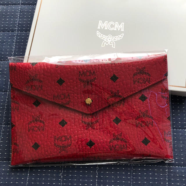 MCM(エムシーエム)のR様専用 MCMクラッチバッグ レディースのバッグ(クラッチバッグ)の商品写真