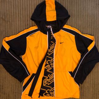 ナイキ(NIKE)のナイキジャケット(ジャケット/上着)