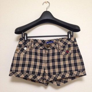 バーバリー(BURBERRY)のBURBERRY LONDON(ショートパンツ)